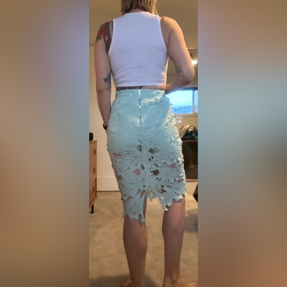 Mint green pencil skirt - Picture 5 of 6